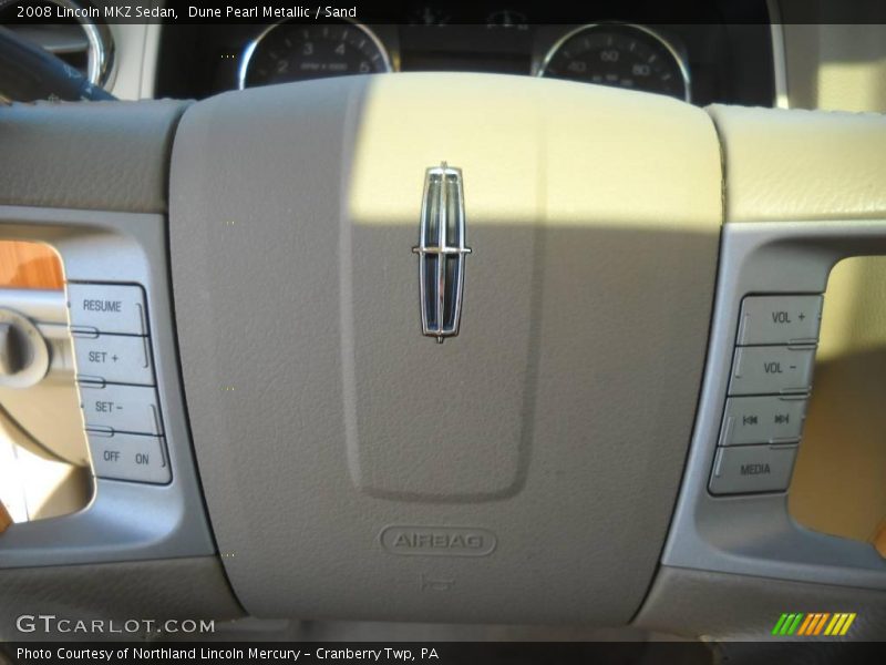 Dune Pearl Metallic / Sand 2008 Lincoln MKZ Sedan
