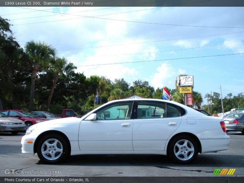 Diamond White Pearl / Ivory 1999 Lexus GS 300