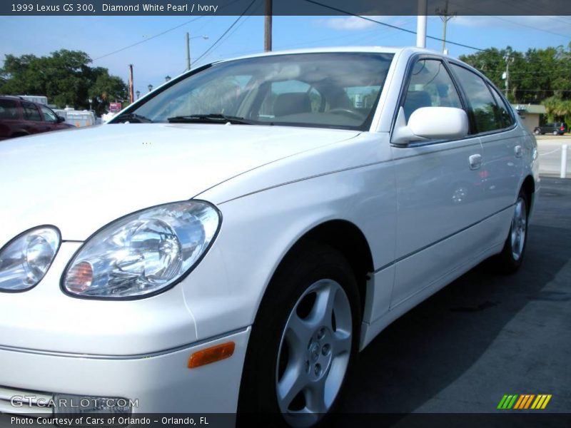 Diamond White Pearl / Ivory 1999 Lexus GS 300