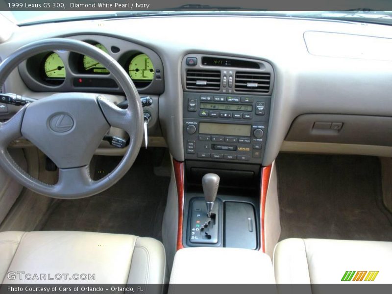 Diamond White Pearl / Ivory 1999 Lexus GS 300