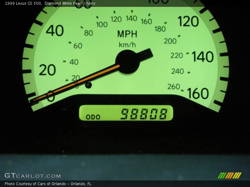 Diamond White Pearl / Ivory 1999 Lexus GS 300