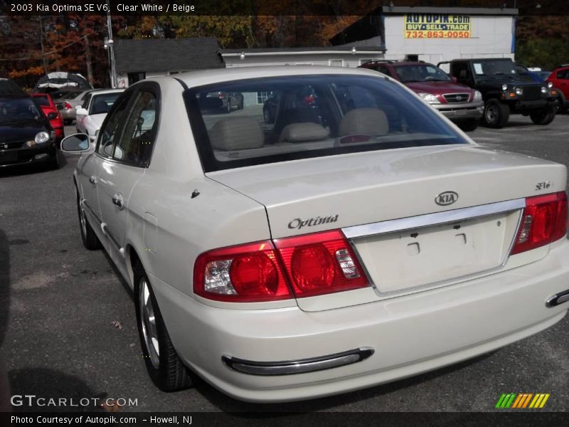Clear White / Beige 2003 Kia Optima SE V6