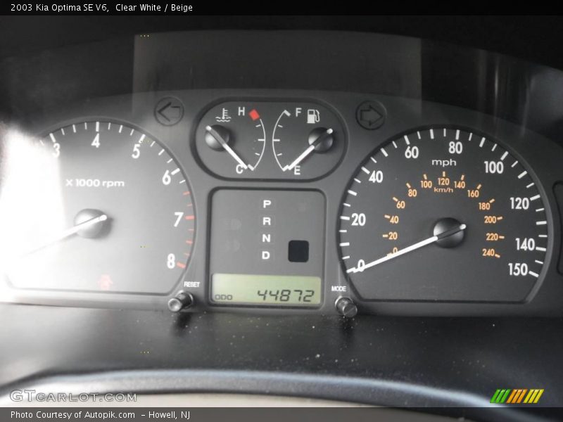 Clear White / Beige 2003 Kia Optima SE V6