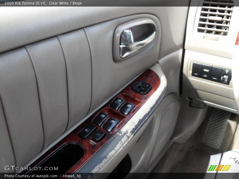 Clear White / Beige 2003 Kia Optima SE V6