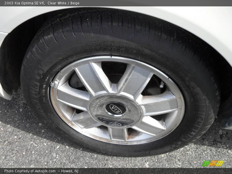 Clear White / Beige 2003 Kia Optima SE V6