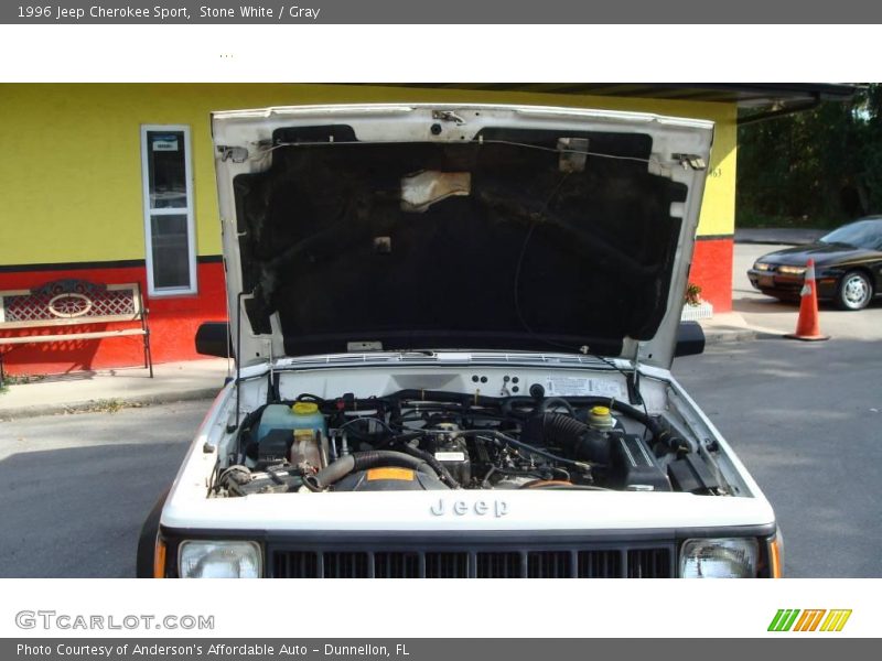 Stone White / Gray 1996 Jeep Cherokee Sport