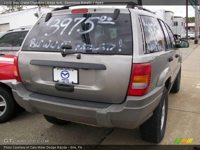 Silverstone Metallic / Agate 2000 Jeep Grand Cherokee Laredo 4x4