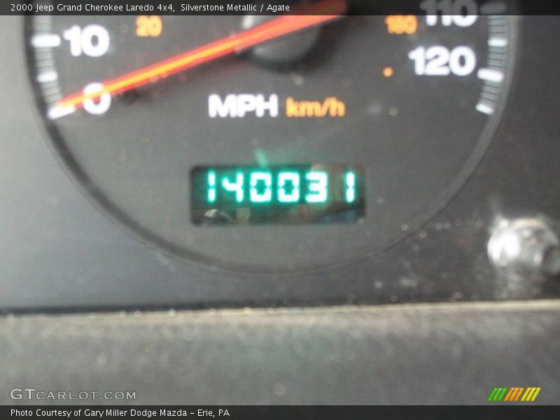 Silverstone Metallic / Agate 2000 Jeep Grand Cherokee Laredo 4x4