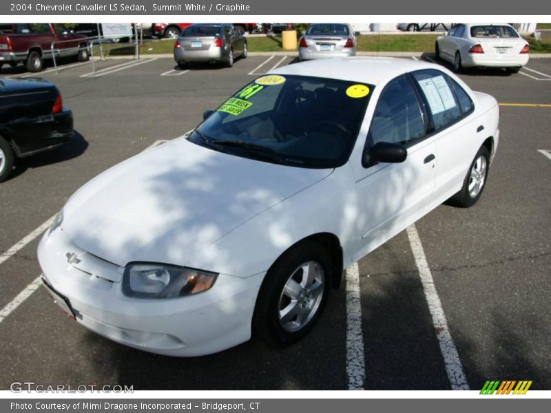 Summit White / Graphite 2004 Chevrolet Cavalier LS Sedan