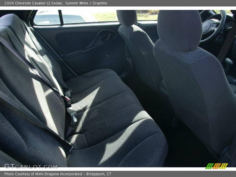 Summit White / Graphite 2004 Chevrolet Cavalier LS Sedan