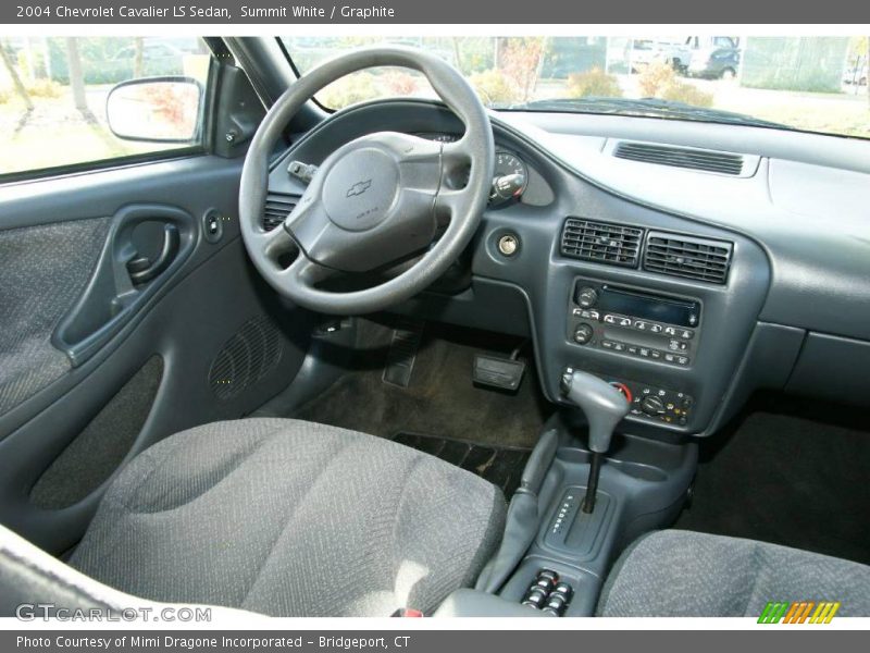 Summit White / Graphite 2004 Chevrolet Cavalier LS Sedan