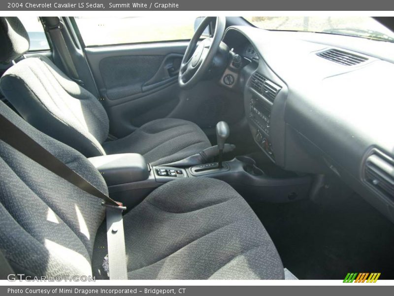 Summit White / Graphite 2004 Chevrolet Cavalier LS Sedan