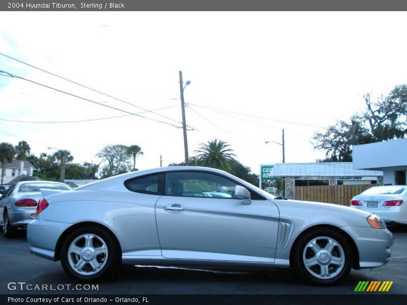 Sterling / Black 2004 Hyundai Tiburon