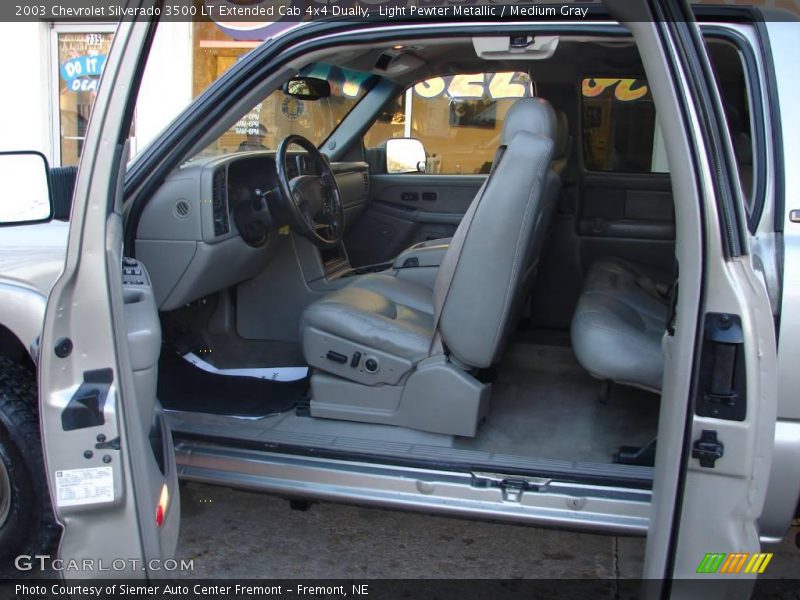 Light Pewter Metallic / Medium Gray 2003 Chevrolet Silverado 3500 LT Extended Cab 4x4 Dually