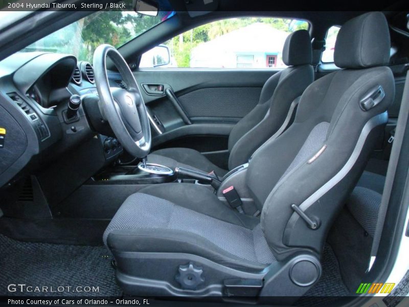 Sterling / Black 2004 Hyundai Tiburon