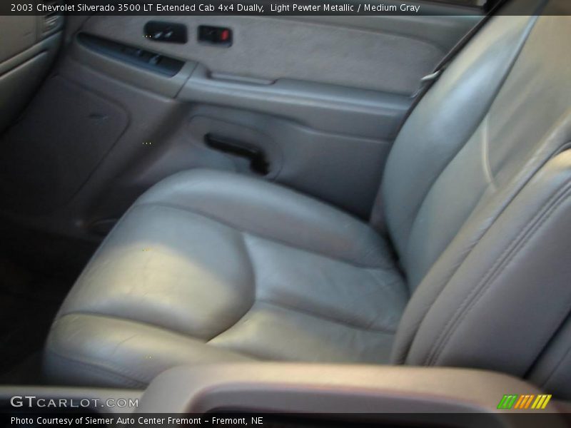 Light Pewter Metallic / Medium Gray 2003 Chevrolet Silverado 3500 LT Extended Cab 4x4 Dually