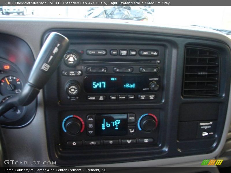 Light Pewter Metallic / Medium Gray 2003 Chevrolet Silverado 3500 LT Extended Cab 4x4 Dually
