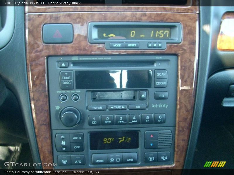 Bright Silver / Black 2005 Hyundai XG350 L