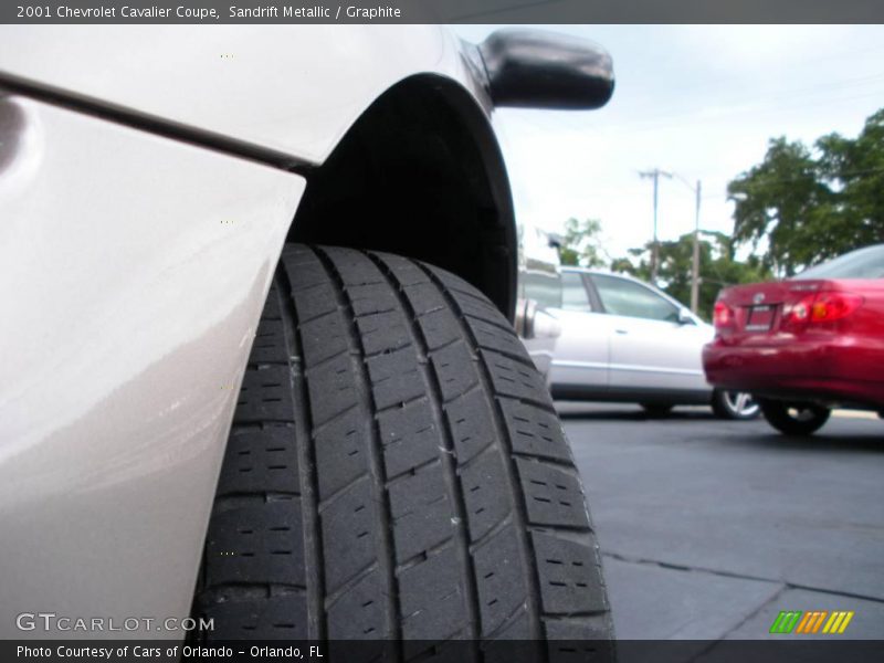 Sandrift Metallic / Graphite 2001 Chevrolet Cavalier Coupe