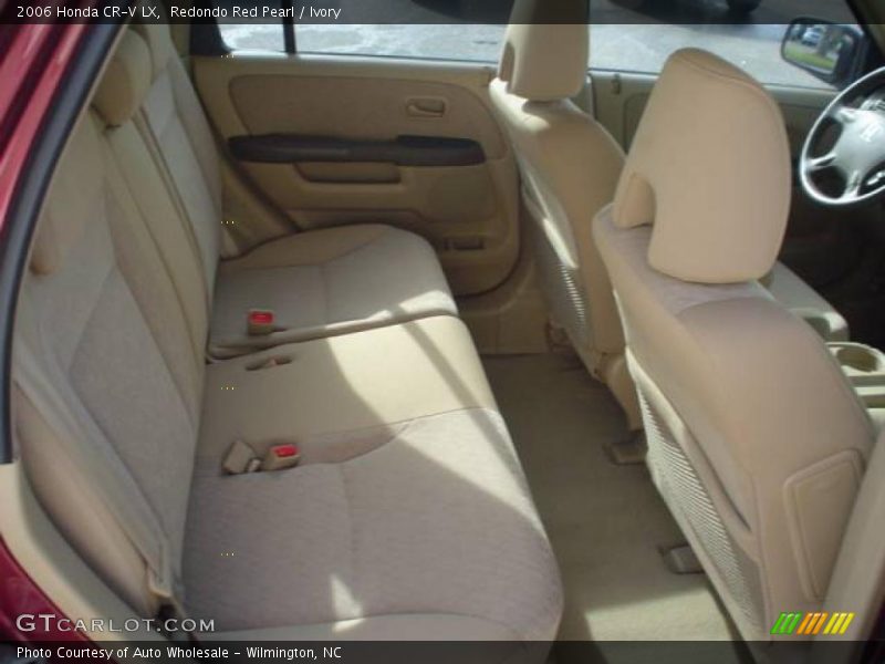 Redondo Red Pearl / Ivory 2006 Honda CR-V LX