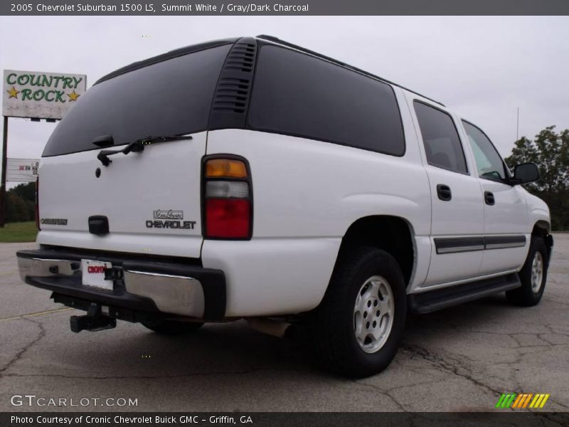 Summit White / Gray/Dark Charcoal 2005 Chevrolet Suburban 1500 LS