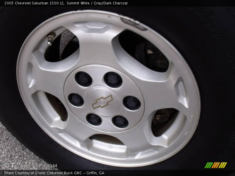 Summit White / Gray/Dark Charcoal 2005 Chevrolet Suburban 1500 LS