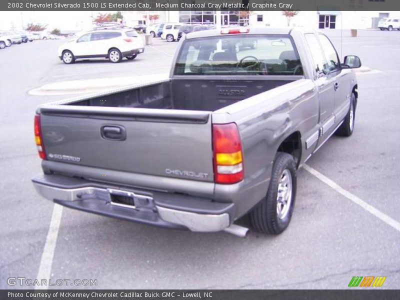 Medium Charcoal Gray Metallic / Graphite Gray 2002 Chevrolet Silverado 1500 LS Extended Cab