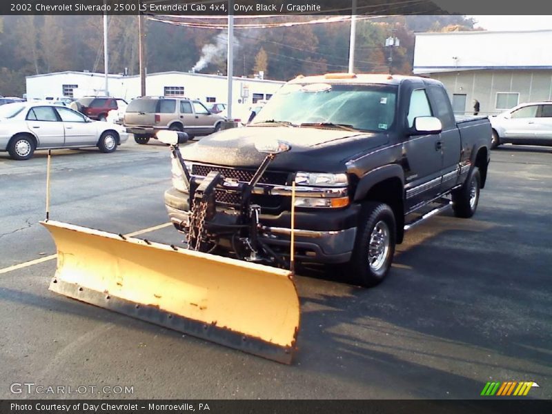 Onyx Black / Graphite 2002 Chevrolet Silverado 2500 LS Extended Cab 4x4