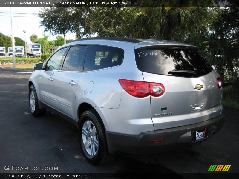 Silver Ice Metallic / Dark Gray/Light Gray 2010 Chevrolet Traverse LT