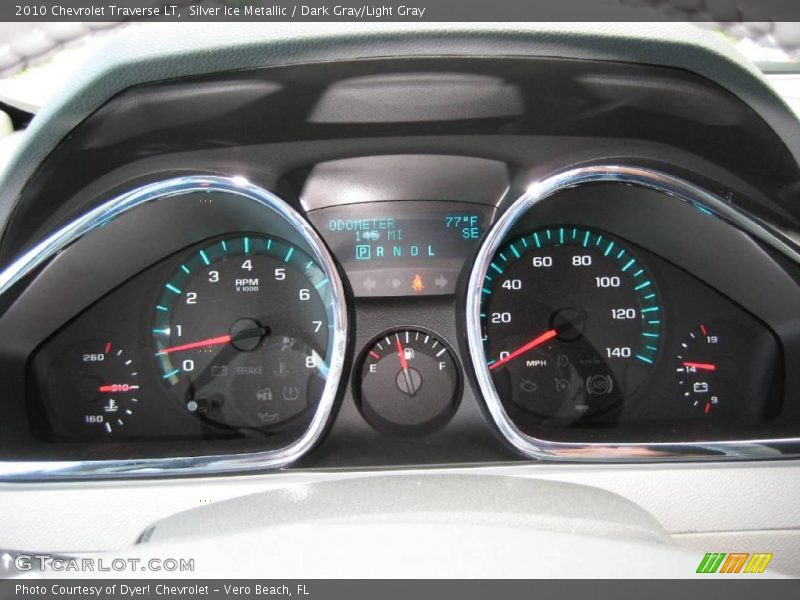 Silver Ice Metallic / Dark Gray/Light Gray 2010 Chevrolet Traverse LT