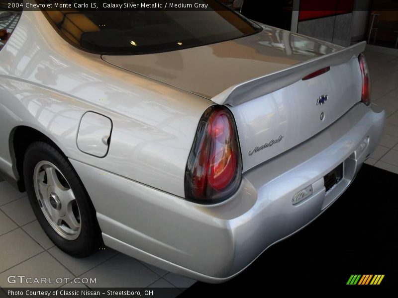 Galaxy Silver Metallic / Medium Gray 2004 Chevrolet Monte Carlo LS