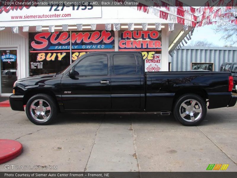 Black / Dark Charcoal 2004 Chevrolet Silverado 1500 SS Extended Cab AWD