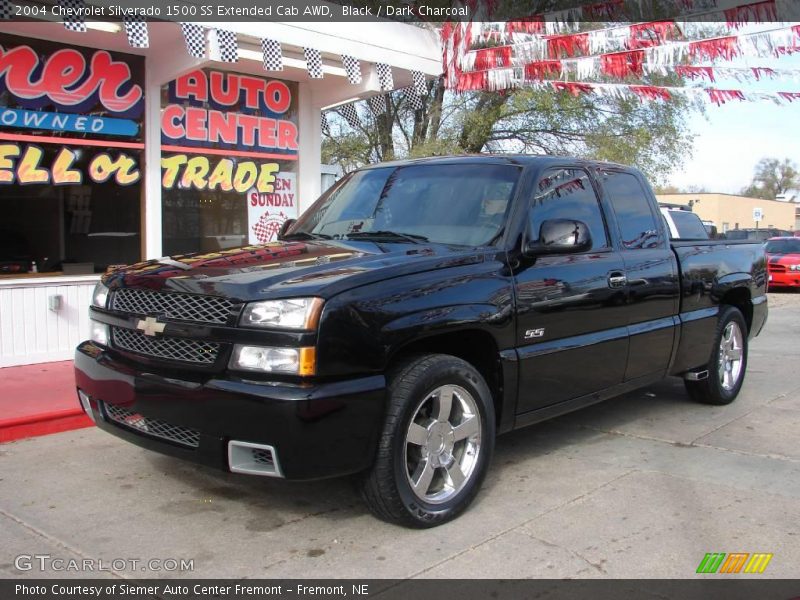 Black / Dark Charcoal 2004 Chevrolet Silverado 1500 SS Extended Cab AWD