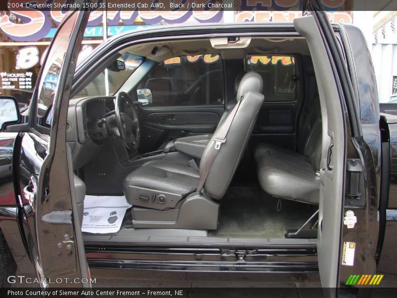 Black / Dark Charcoal 2004 Chevrolet Silverado 1500 SS Extended Cab AWD