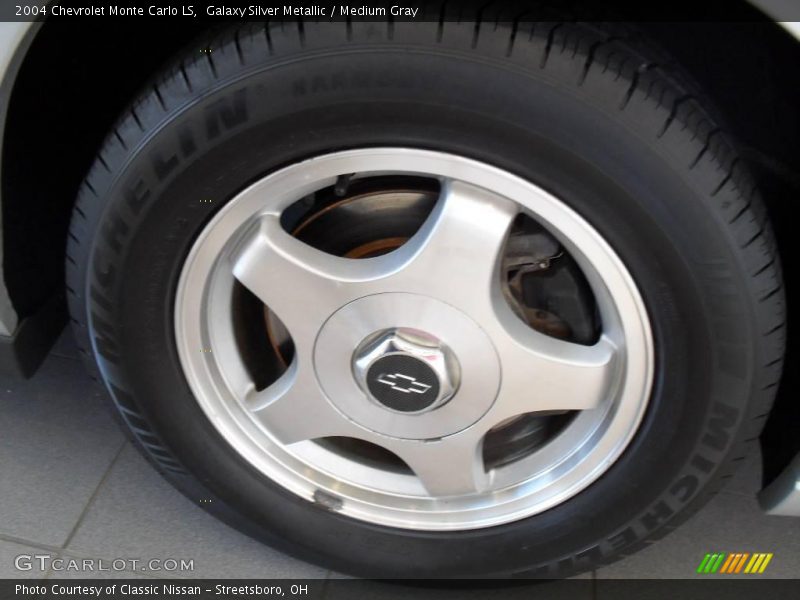 Galaxy Silver Metallic / Medium Gray 2004 Chevrolet Monte Carlo LS