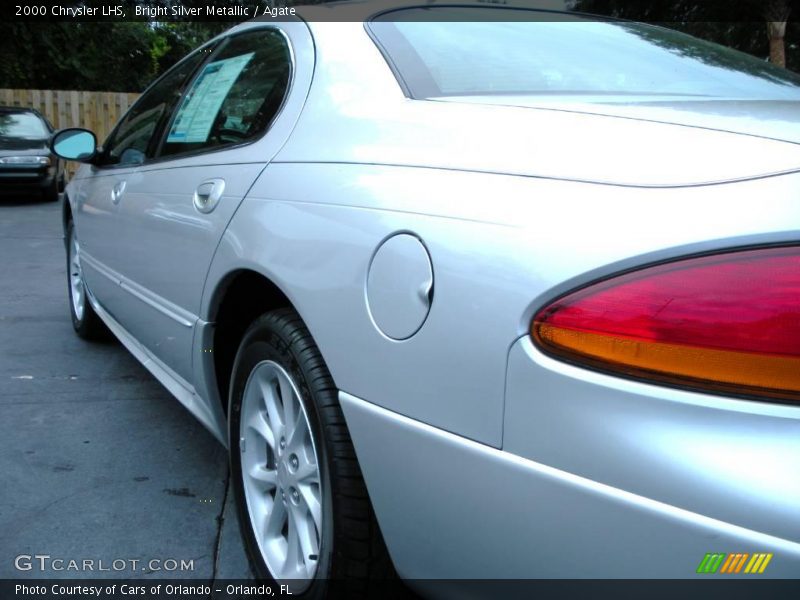 Bright Silver Metallic / Agate 2000 Chrysler LHS
