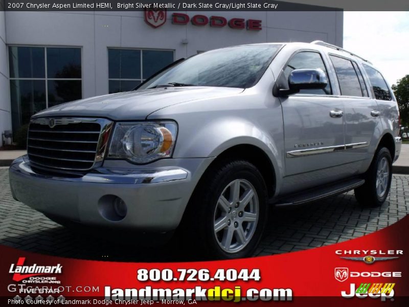 Bright Silver Metallic / Dark Slate Gray/Light Slate Gray 2007 Chrysler Aspen Limited HEMI