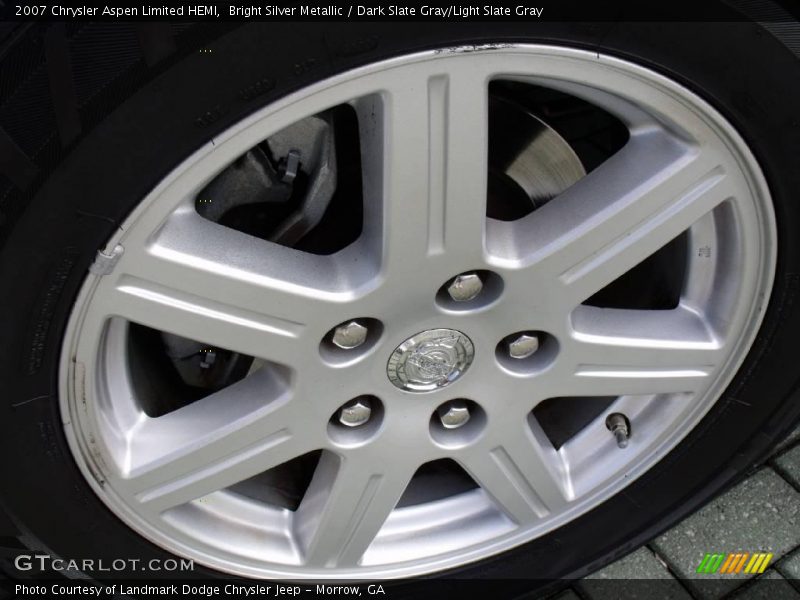 Bright Silver Metallic / Dark Slate Gray/Light Slate Gray 2007 Chrysler Aspen Limited HEMI
