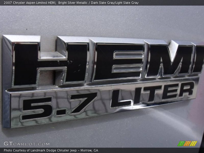 Bright Silver Metallic / Dark Slate Gray/Light Slate Gray 2007 Chrysler Aspen Limited HEMI