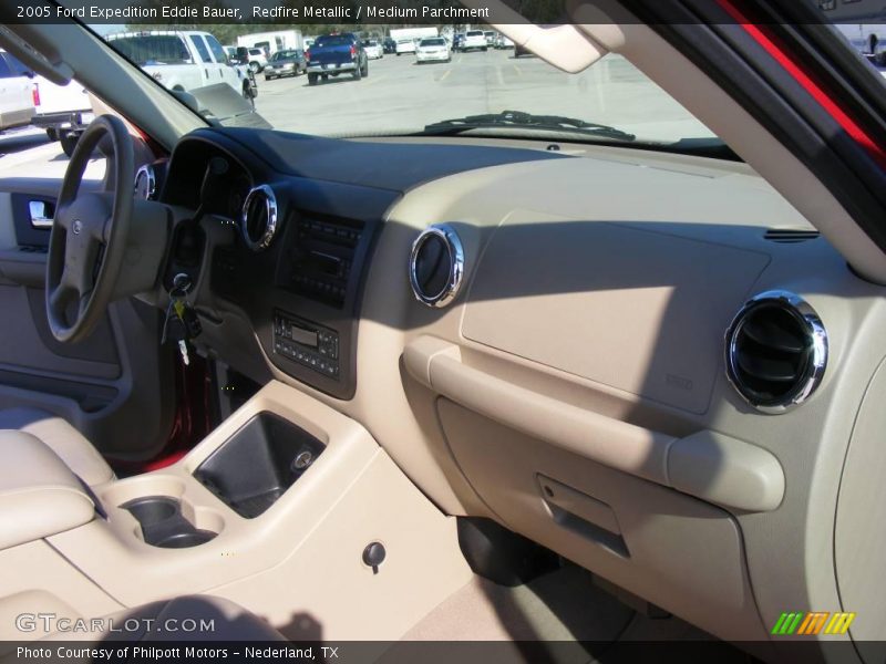 Redfire Metallic / Medium Parchment 2005 Ford Expedition Eddie Bauer