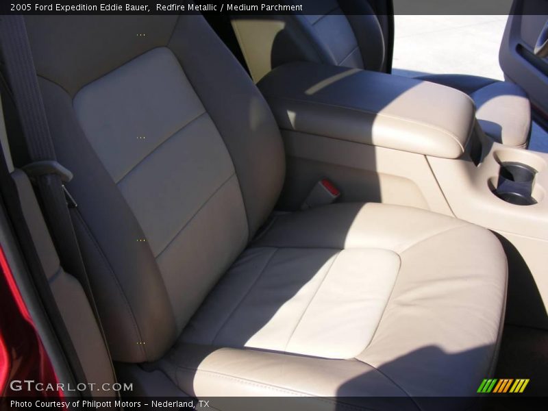 Redfire Metallic / Medium Parchment 2005 Ford Expedition Eddie Bauer