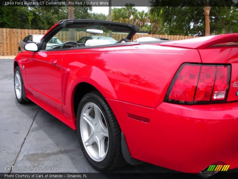 Rio Red / Oxford White 1999 Ford Mustang GT Convertible