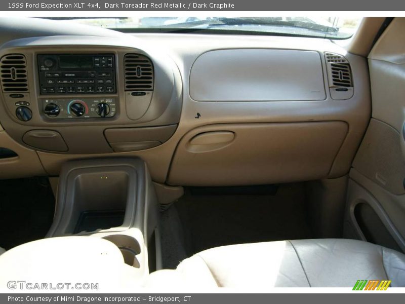 Dark Toreador Red Metallic / Dark Graphite 1999 Ford Expedition XLT 4x4
