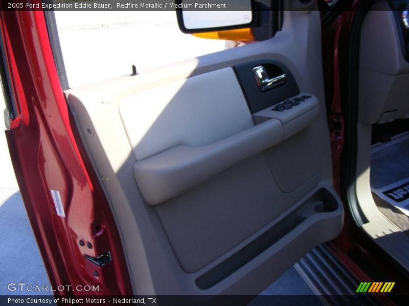 Redfire Metallic / Medium Parchment 2005 Ford Expedition Eddie Bauer