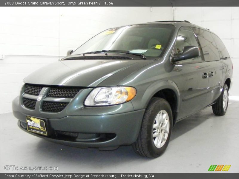 Onyx Green Pearl / Taupe 2003 Dodge Grand Caravan Sport