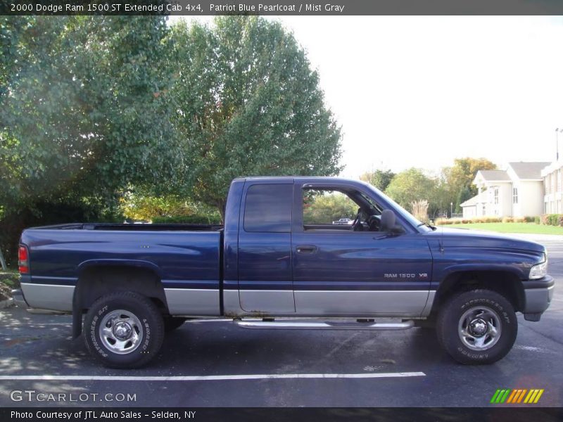 Patriot Blue Pearlcoat / Mist Gray 2000 Dodge Ram 1500 ST Extended Cab 4x4