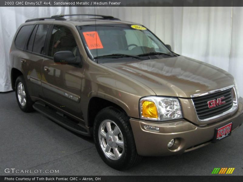 Sandalwood Metallic / Medium Pewter 2003 GMC Envoy SLT 4x4
