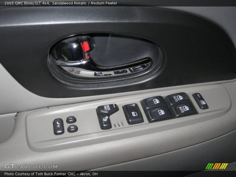 Sandalwood Metallic / Medium Pewter 2003 GMC Envoy SLT 4x4