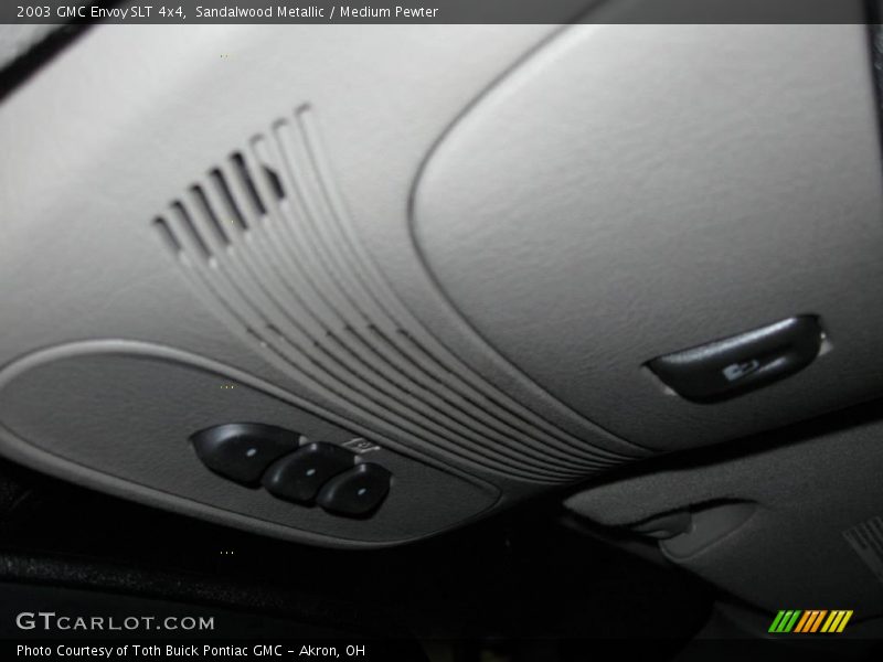 Sandalwood Metallic / Medium Pewter 2003 GMC Envoy SLT 4x4