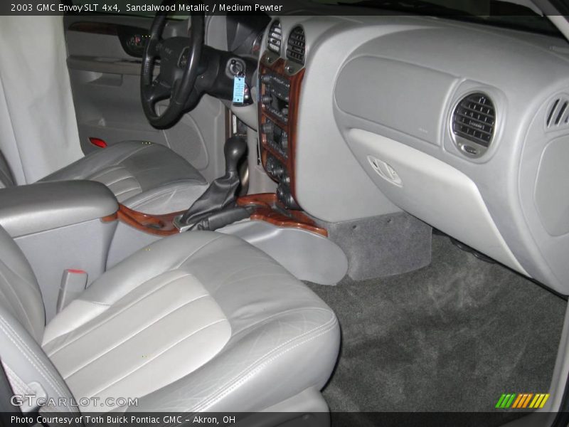 Sandalwood Metallic / Medium Pewter 2003 GMC Envoy SLT 4x4
